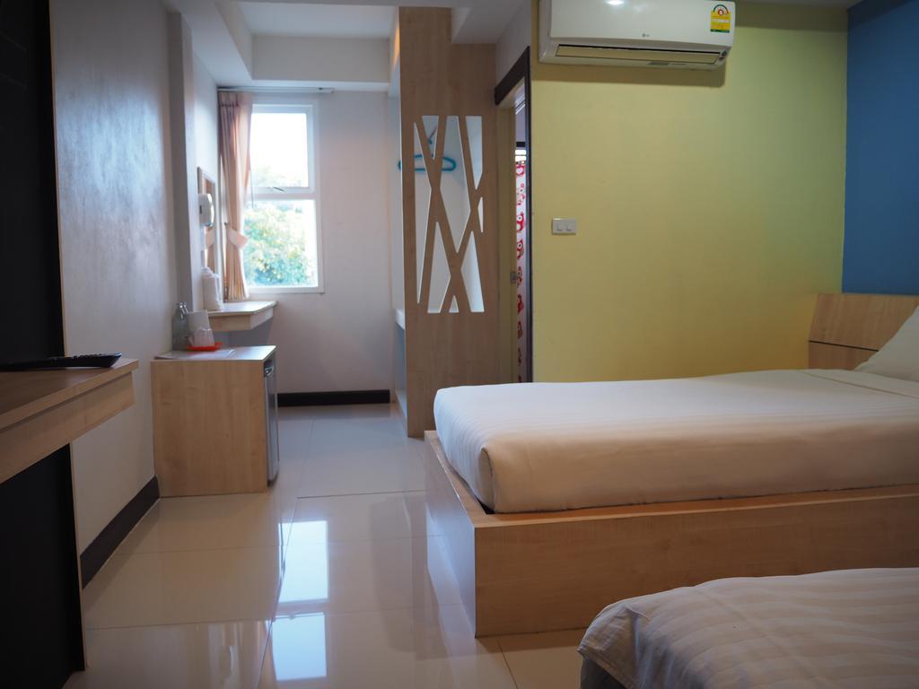 Hotel Le Lerts Living Khon Kaen Exterior photo